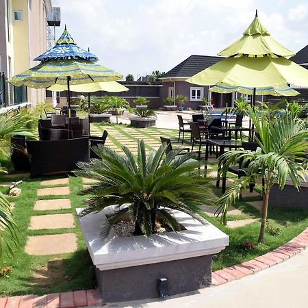 Westbrook Hotel Owerri 外观 照片