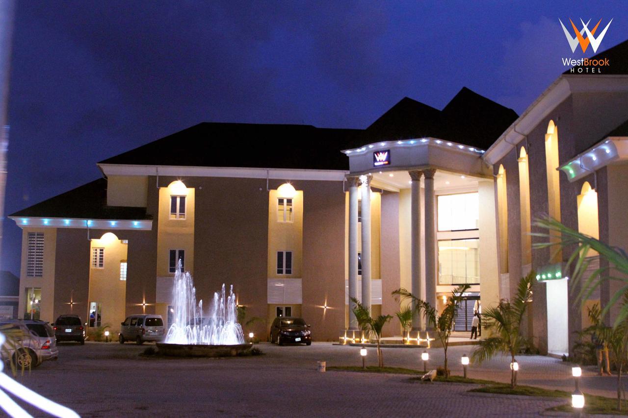 Westbrook Hotel Owerri 外观 照片