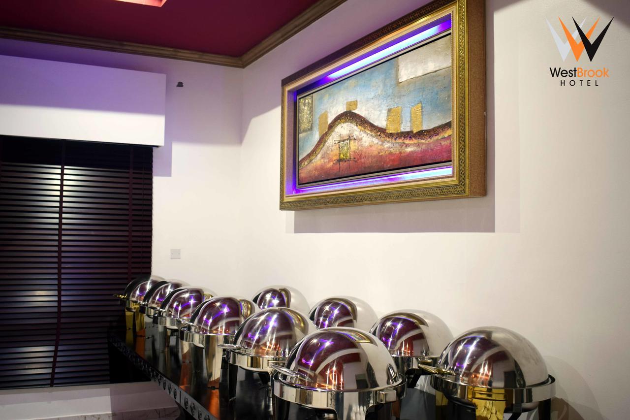Westbrook Hotel Owerri 外观 照片