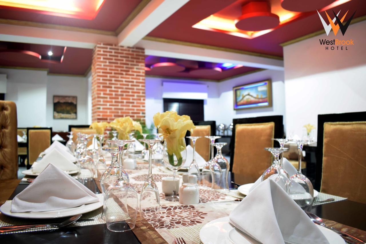 Westbrook Hotel Owerri 外观 照片