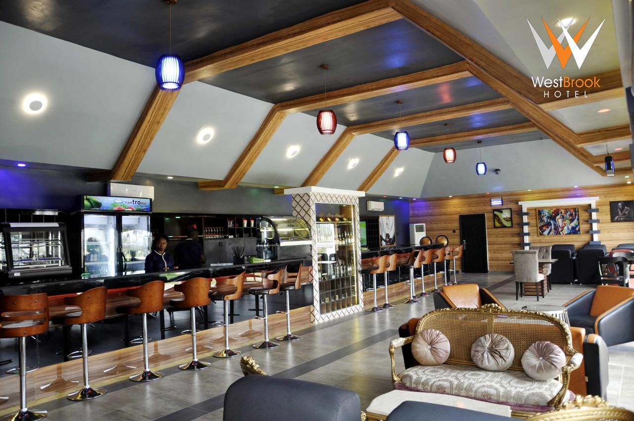 Westbrook Hotel Owerri 外观 照片