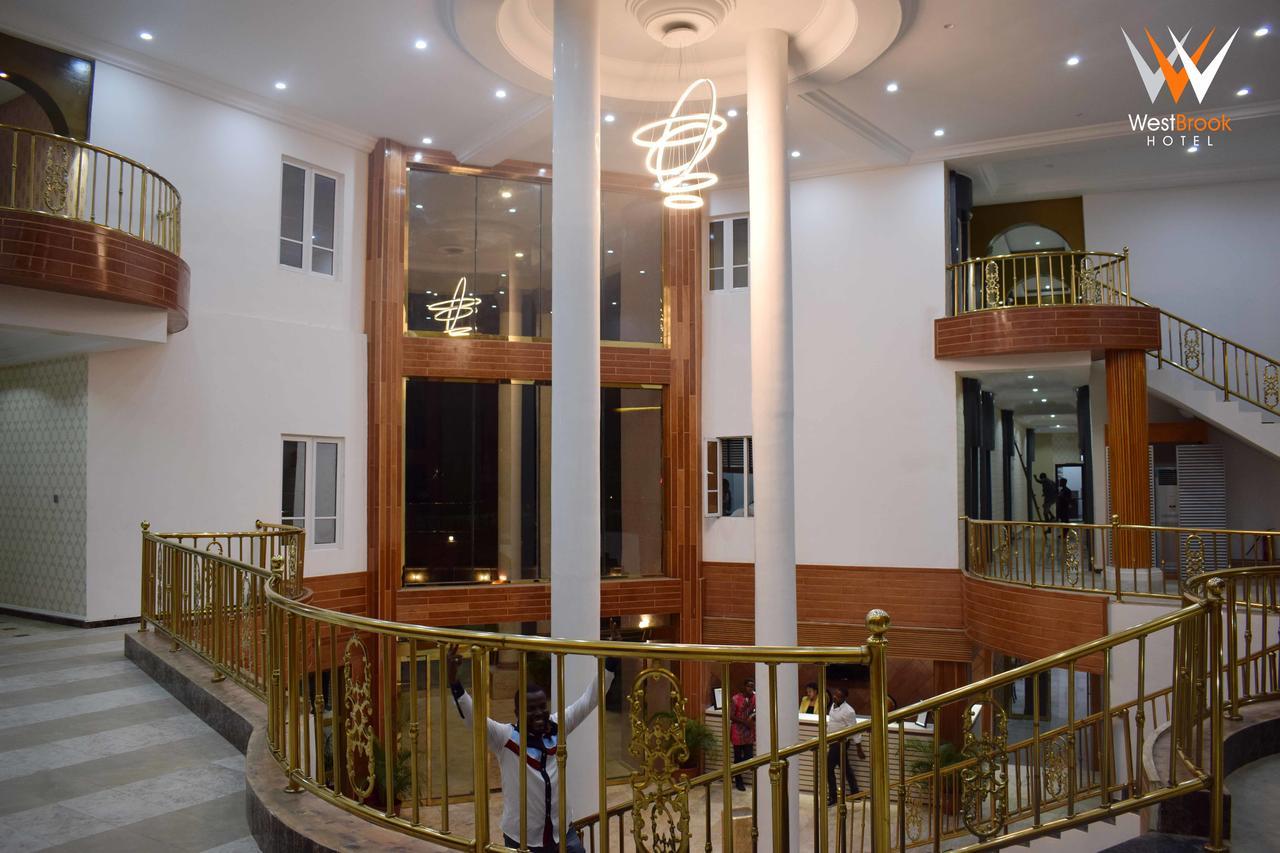Westbrook Hotel Owerri 外观 照片