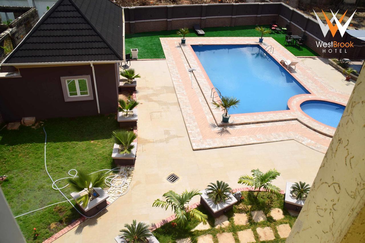 Westbrook Hotel Owerri 外观 照片