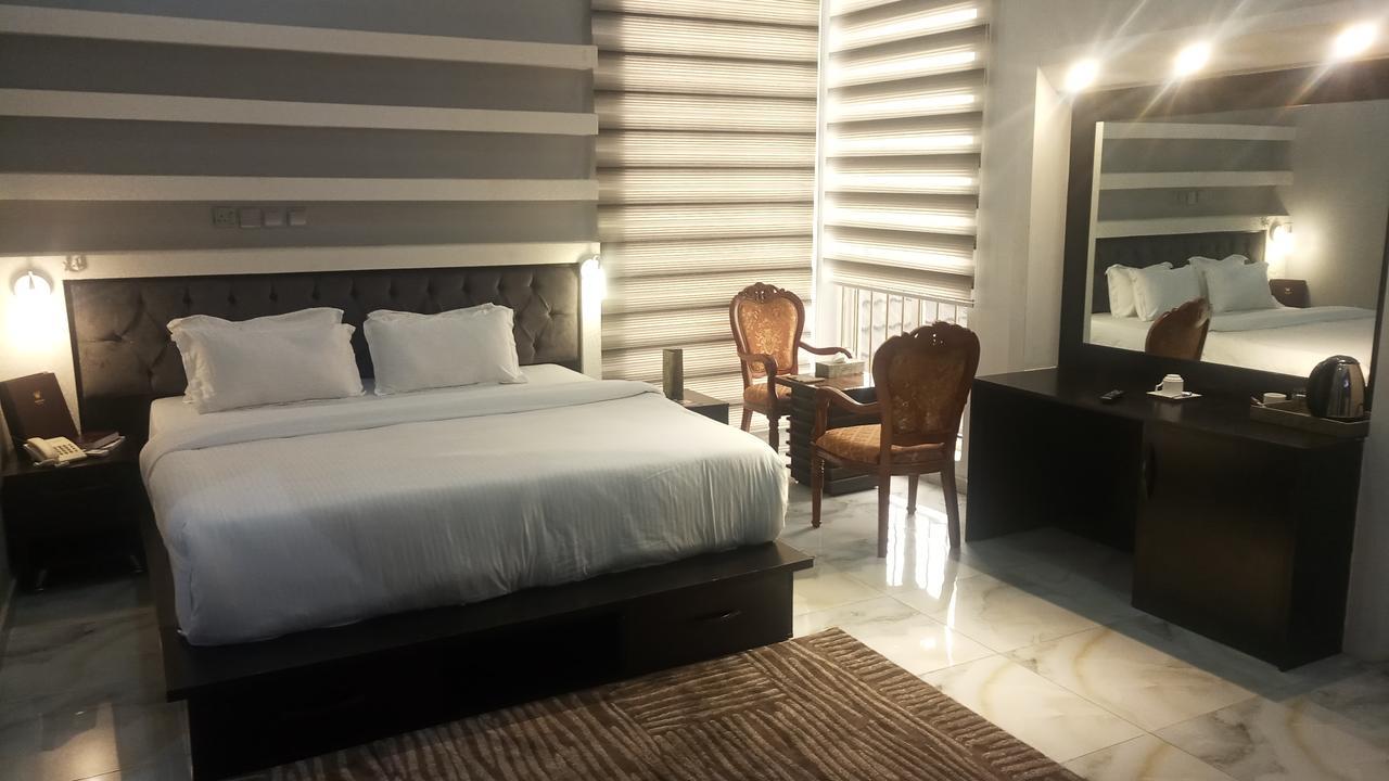 Westbrook Hotel Owerri 外观 照片