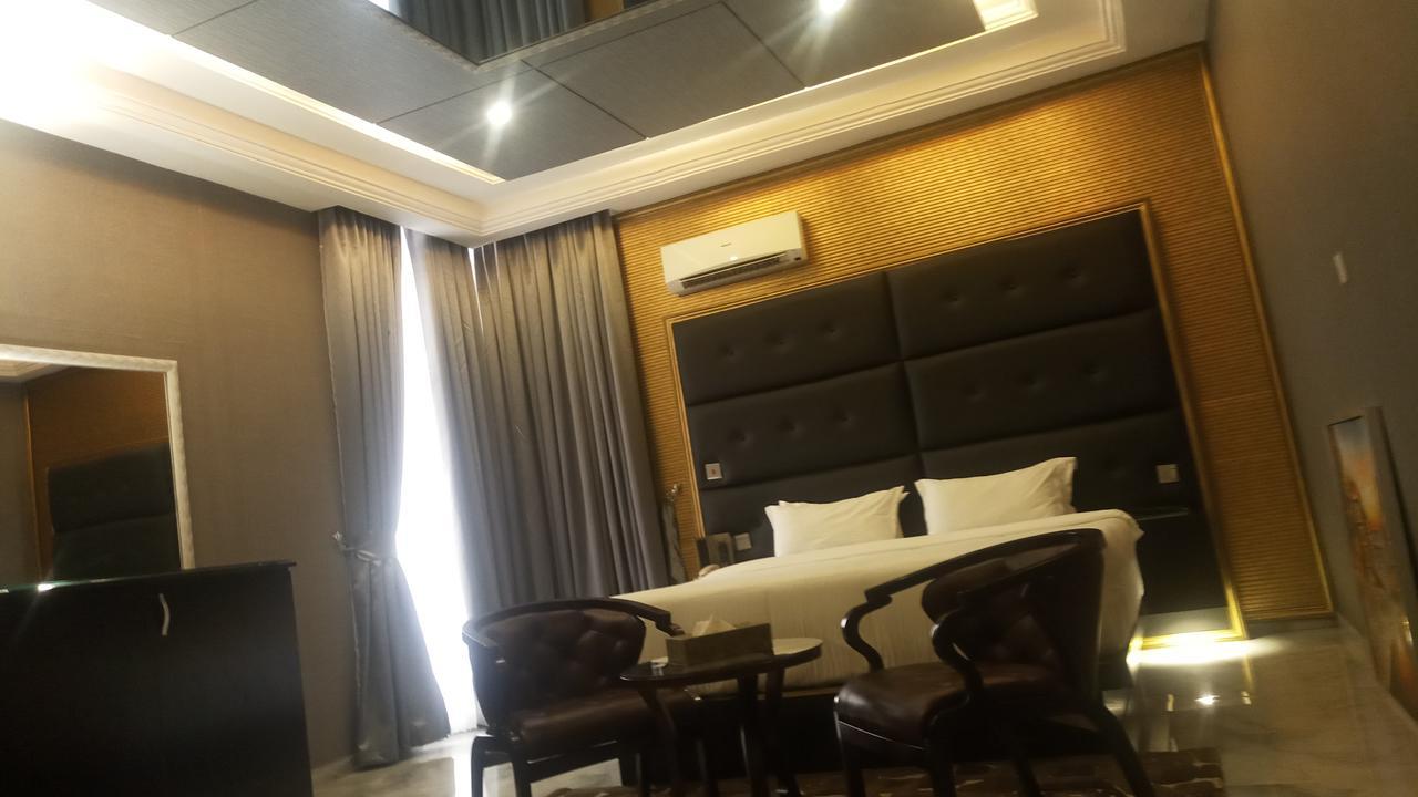 Westbrook Hotel Owerri 外观 照片